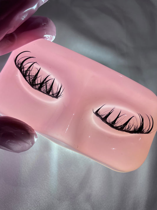 Classy Girl Wet-Spike Strip Lashes