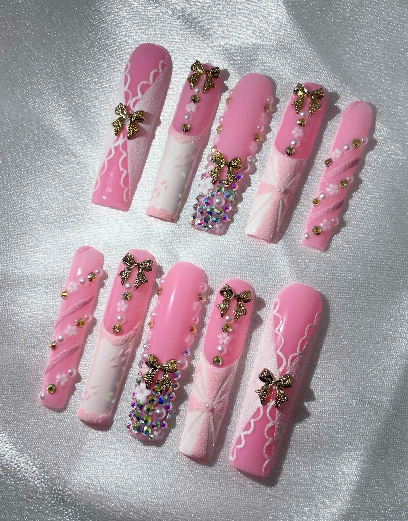 10pcs Handmade Coffin Press-On Nails – Rhinestone Artificial Gems Bow & Butterfly Design - Coffin Set